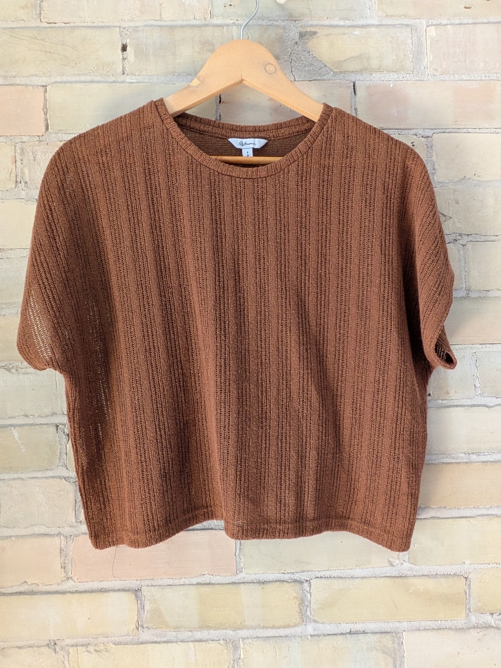 Reitmans Rust Brown Ribbed Short Sleeve Crop Top